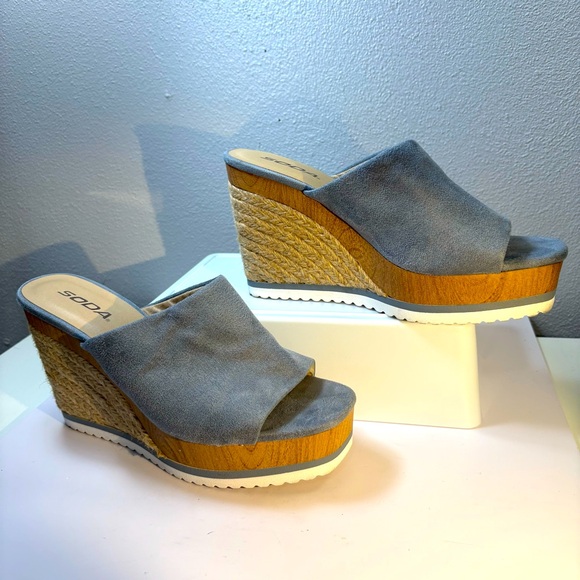 Soda Grey Suede Espadrille Platform Wedge Sandals size 8.5 - Picture 1 of 10